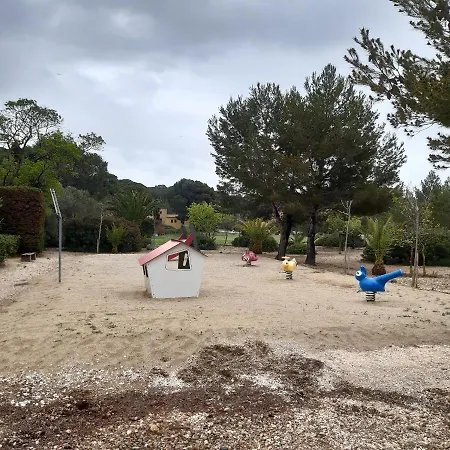 Dans Superbe Domaine Privatif Fitou